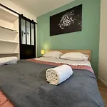 Cosy F2 , Marx Dormoy A Wifi