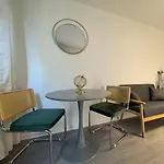 Cosy F2 , Marx Dormoy A Wifi Apartment *